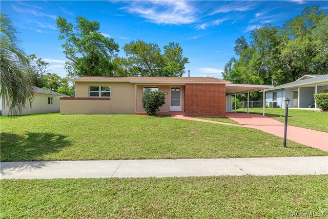 9228 N Greco Terrace, Dunnellon, FL 34434