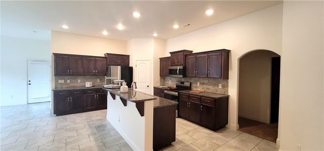 5901 NW Sherman Street, Bentonville, AR 72713