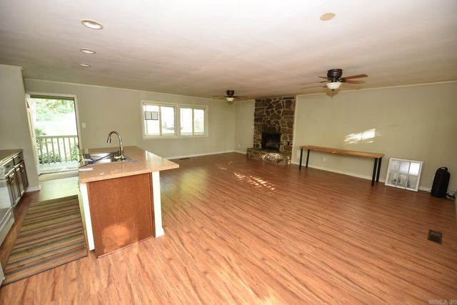167 Overlook Drive, Fairfield Bay, AR 72088