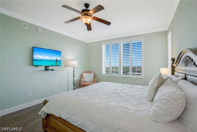 275 Indies WAY 1205, Naples, FL 34110