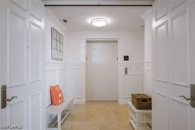 275 Indies WAY 1205, Naples, FL 34110