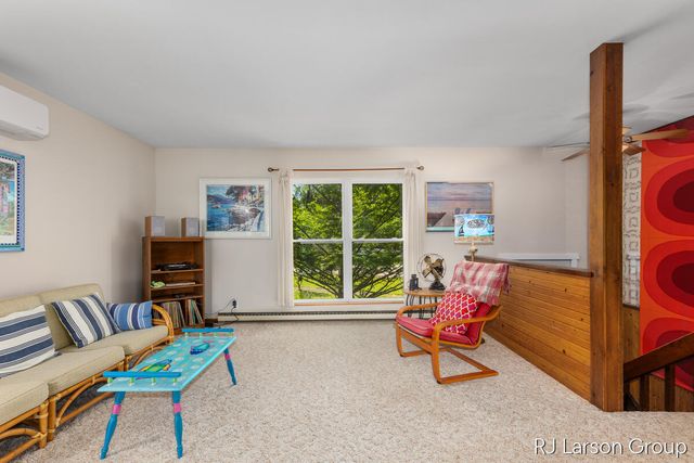1027 Blue Star Highway, South Haven, MI 49090