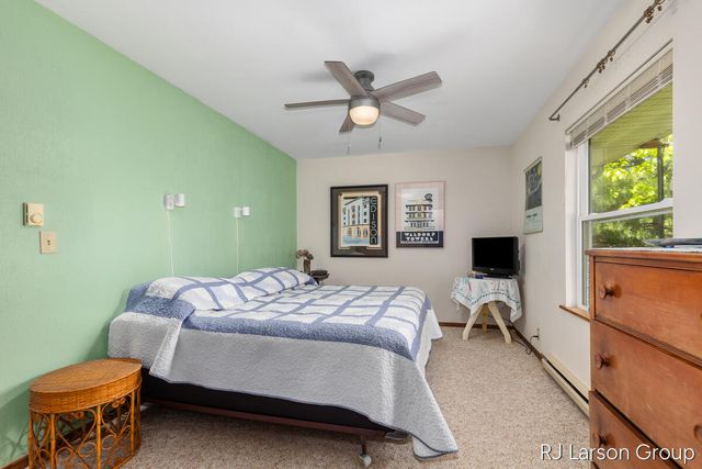 1027 Blue Star Highway, South Haven, MI 49090