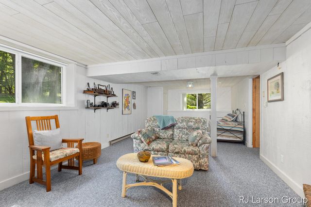 1027 Blue Star Highway, South Haven, MI 49090