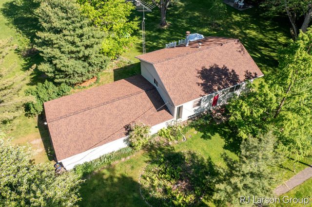 1027 Blue Star Highway, South Haven, MI 49090