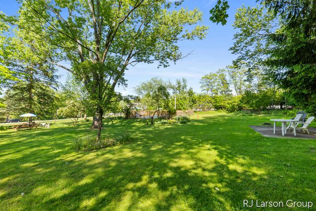 1027 Blue Star Highway, South Haven, MI 49090