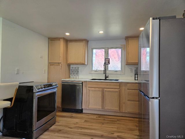 139 8th Street, Verplanck, NY 10596