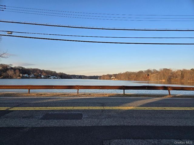 139 8th Street, Verplanck, NY 10596