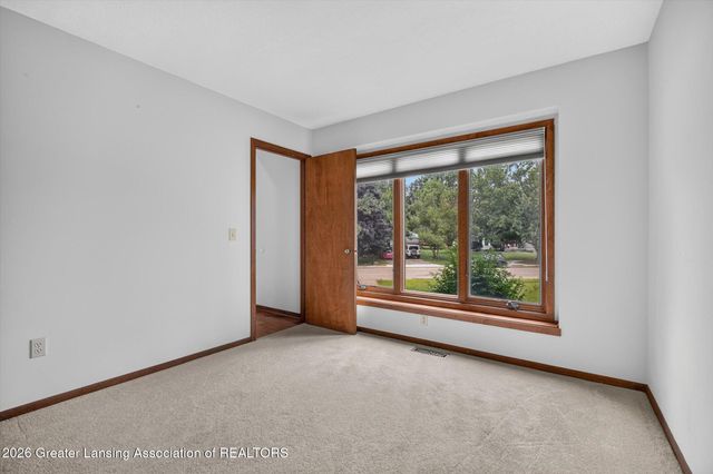 1260 Leeward Drive, Okemos, MI 48864