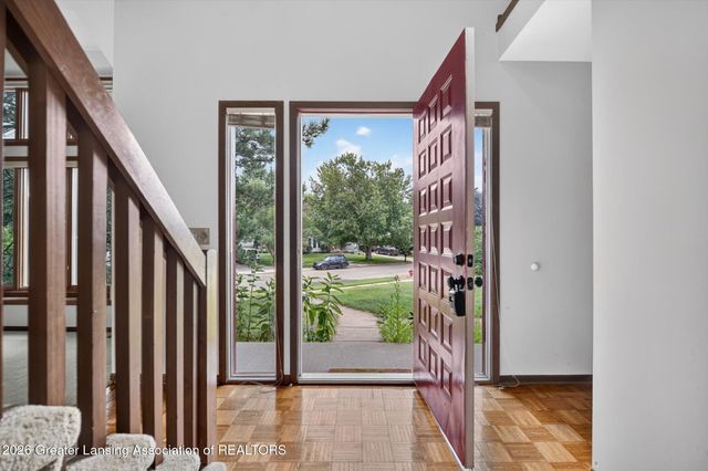 1260 Leeward Drive, Okemos, MI 48864