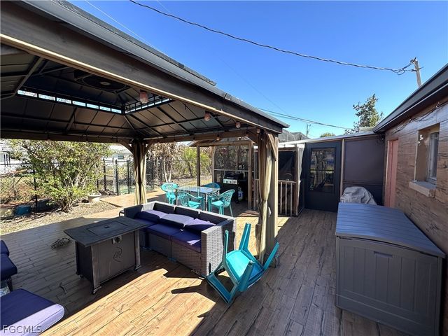 507 Coolidge AVE, Lehigh Acres, FL 33936