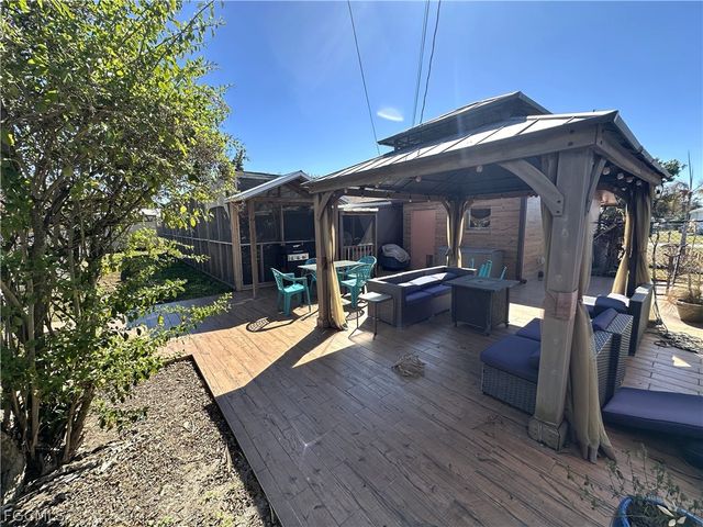 507 Coolidge AVE, Lehigh Acres, FL 33936