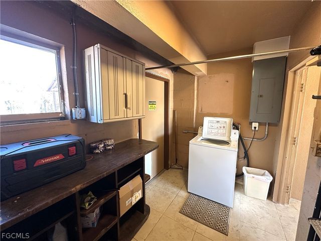 507 Coolidge AVE, Lehigh Acres, FL 33936