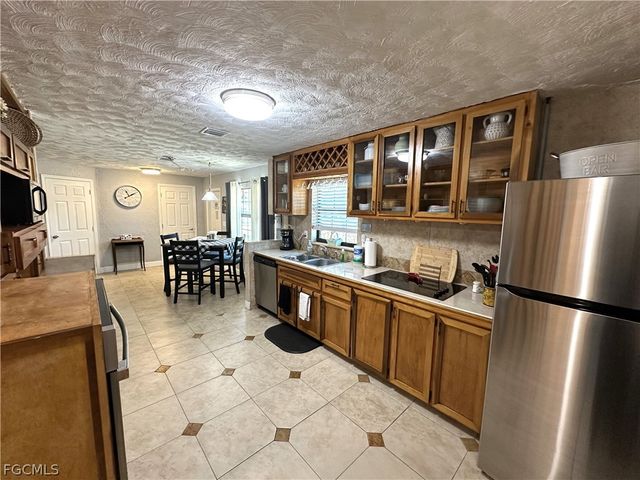 507 Coolidge AVE, Lehigh Acres, FL 33936