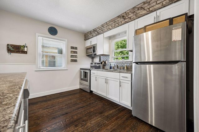 1136 Virginia Street, Saint Paul, MN 55117