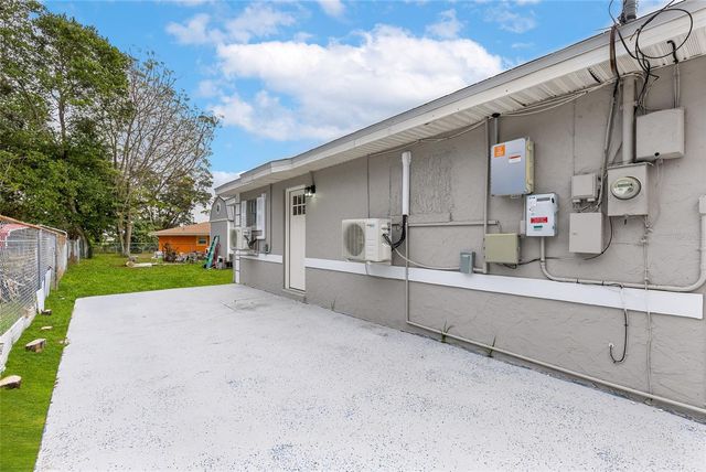 2117 LEMON STREET, Haines City, FL 33844