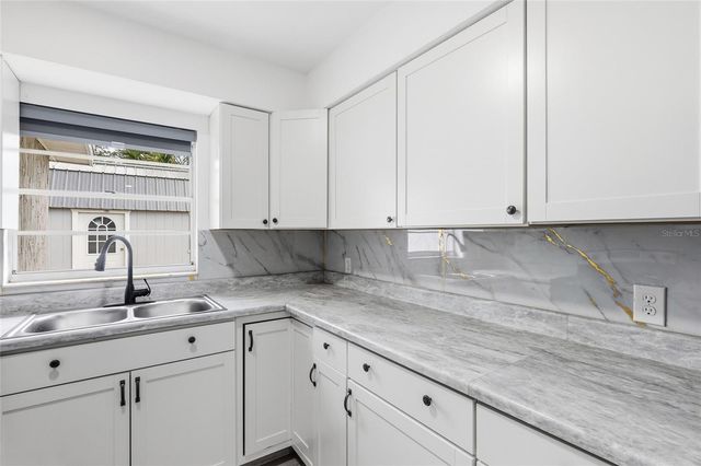 2117 LEMON STREET, Haines City, FL 33844