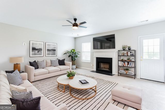1947 Cutters Mill Way, Lithonia, GA 30058