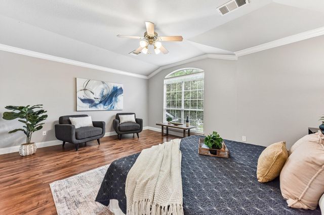 1409 Kendalia ST 350, Austin, TX 78748