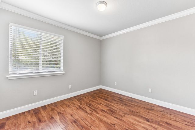 1409 Kendalia ST 350, Austin, TX 78748