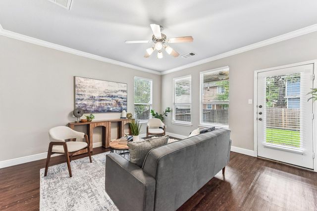 1409 Kendalia ST 350, Austin, TX 78748