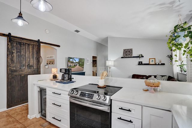 6898 Silverado Terrace, Lake Worth, FL 33463