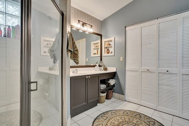 6898 Silverado Terrace, Lake Worth, FL 33463