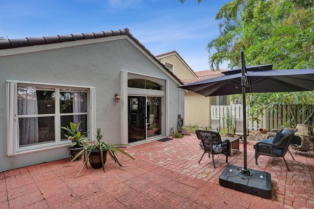 6898 Silverado Terrace, Lake Worth, FL 33463
