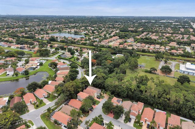 6898 Silverado Terrace, Lake Worth, FL 33463
