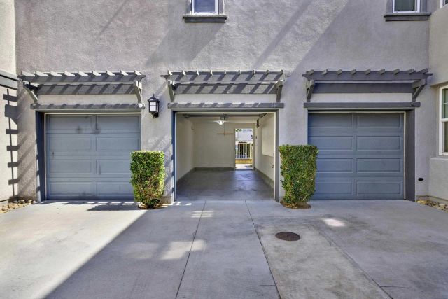 16915 Hutchins Landing 55, San Diego, CA 92127