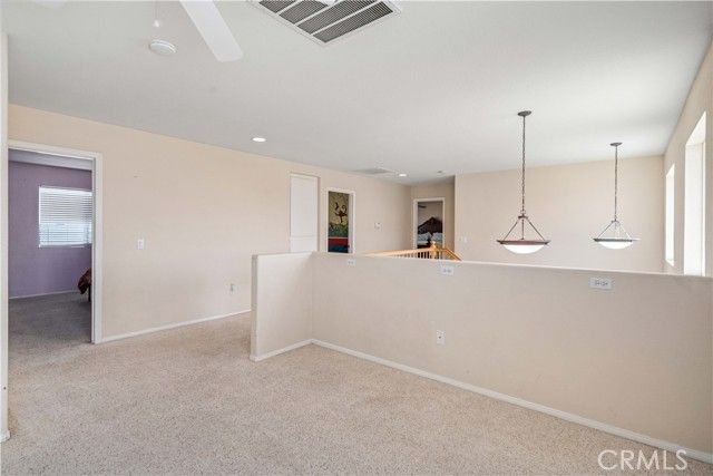 2111 Janet Dr, Lancaster, CA 93536
