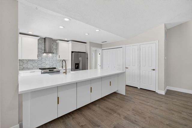 1504 Springdale Court, Palm Beach Gardens, FL 33403