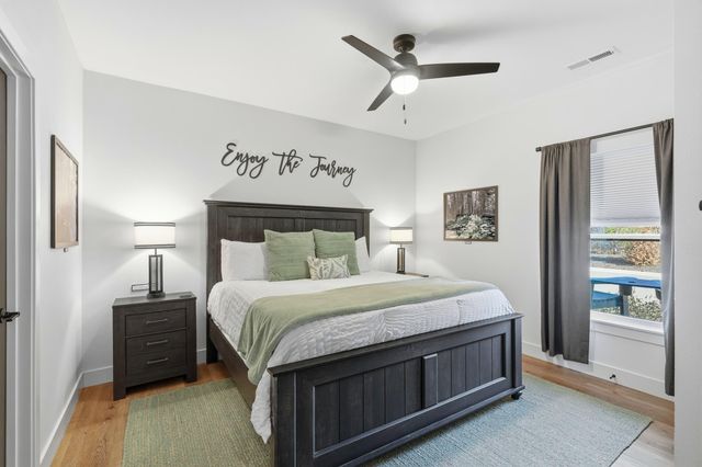 177 Poolside 27, Hollister, MO 65672