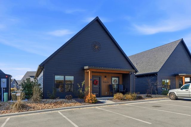 177 Poolside 27, Hollister, MO 65672