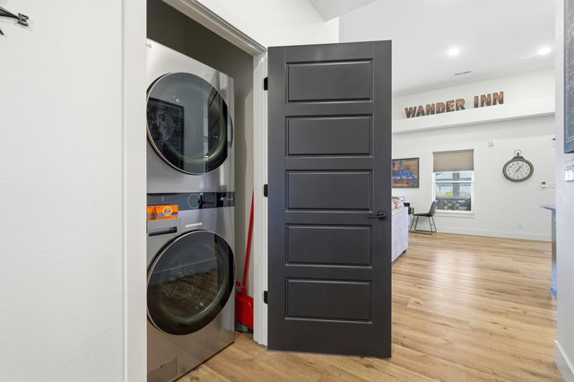 177 Poolside 27, Hollister, MO 65672