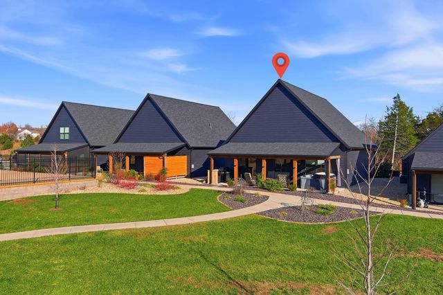 177 Poolside 27, Hollister, MO 65672