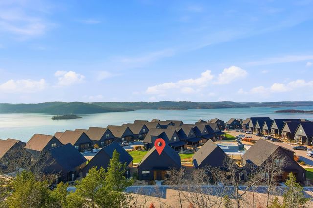 177 Poolside 27, Hollister, MO 65672