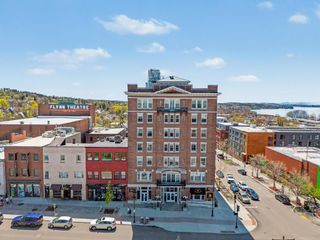 131 Main St Apt 207, Burlington, VT 05401