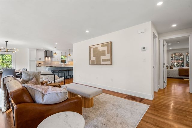 10 High Street, Salisbury, MA 01952