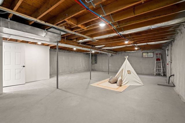 10 High Street, Salisbury, MA 01952