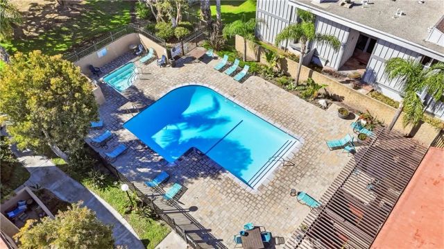 16971 Bluewater Lane 70, Huntington Beach, CA 92649