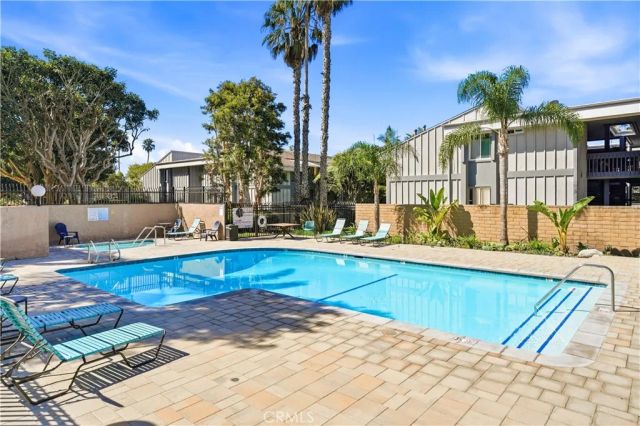 16971 Bluewater Lane 70, Huntington Beach, CA 92649