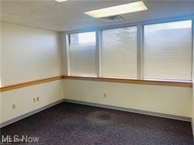 51461 Jennifer Ln 100, St Clairsville, OH 43950