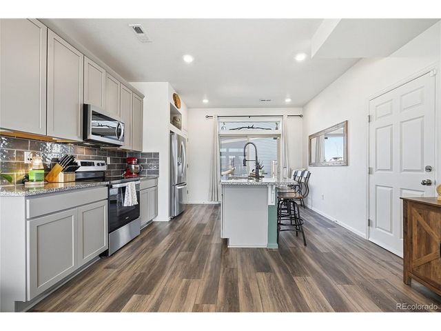 3599 Barkwood Dr, Johnstown, CO 80534