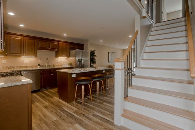 4 Sabrina Way C, Agawam, MA 01001