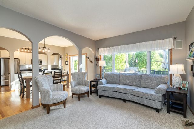 19305 Embers Avenue, Farmington, MN 55024