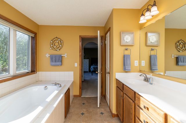 19305 Embers Avenue, Farmington, MN 55024