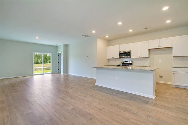 1157 Tibetan St., Conway, SC 29526