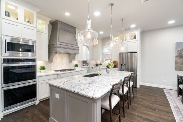 921 Moorland Pass Drive, Prosper, TX 75078