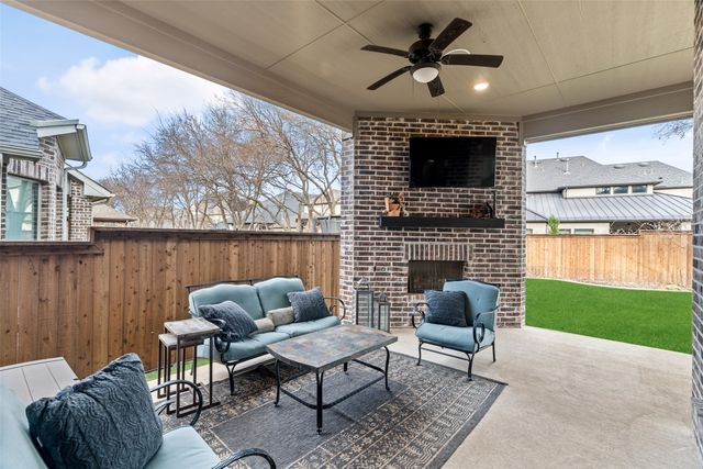 921 Moorland Pass Drive, Prosper, TX 75078